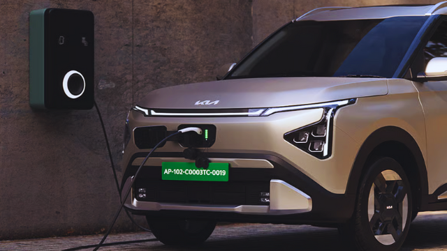 Carens Clavis EV Exterior Battery, Performance & Charging